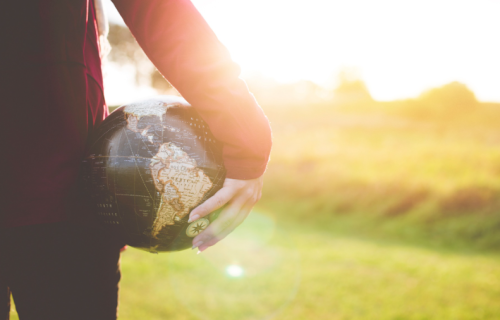 Mais do que um ser presente no mundo – Toninho Aribati