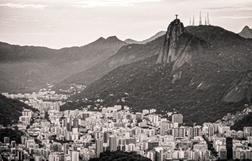 Poema: Carlos Mauricio